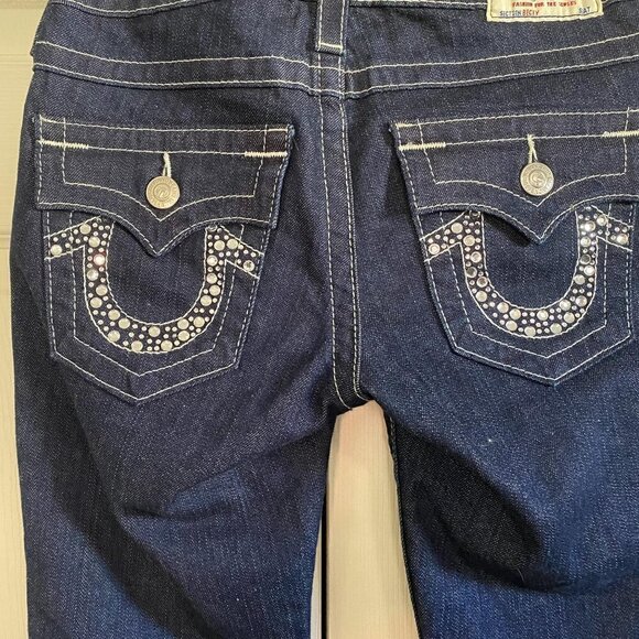 True Religion Becky Embellished Rhinestone Flap Button Pocket Stadium Patch Jean - Picture 5 of 8